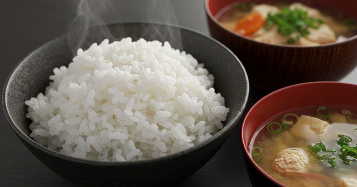 NW-YC10とNW-YB10は、お米の栄養素を引き出す「熟成炊き(白米)」メニューあり